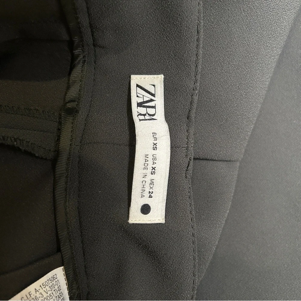 Zara Dark Green High-Waisted Wide-Leg Pants